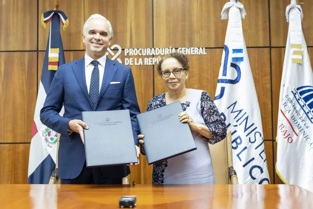 2023-07-11-Procuraduria-General-de-la-Republica-Dominicana-firma-acuerdo-con-el-Ministerio-de-Trabajo_024-scaled(1)