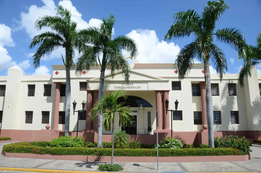 Fachada-MEPyD-1024x678