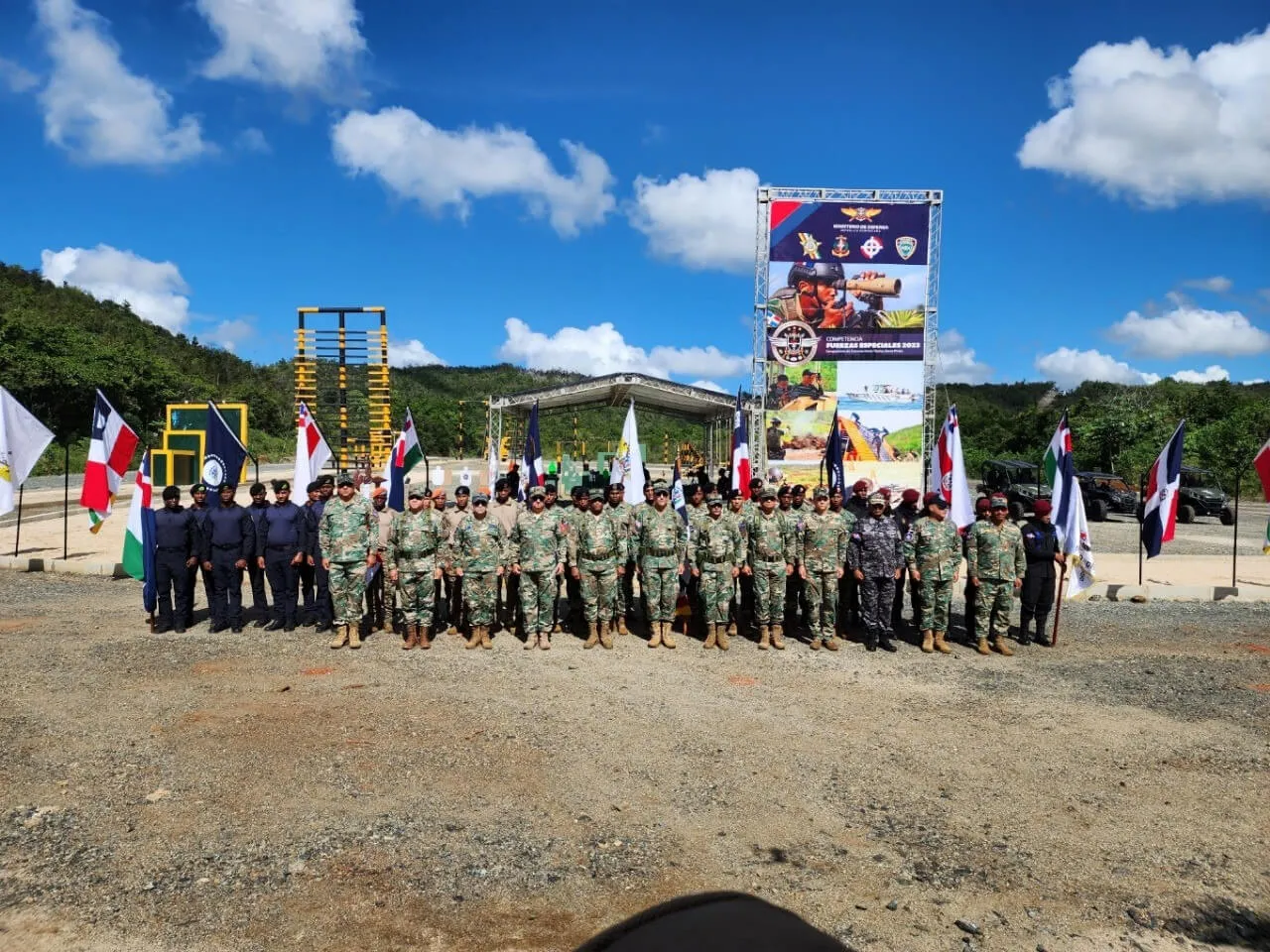 Ministerio-de-Defensa-inicia-competencias-Fuerzas-Especiales-2023-RD-preparan-militares-para-enfrentar-amenazas-1(1)
