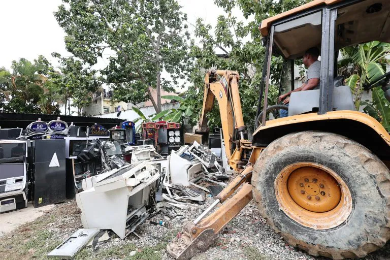 Foto-desguace-2-768x512