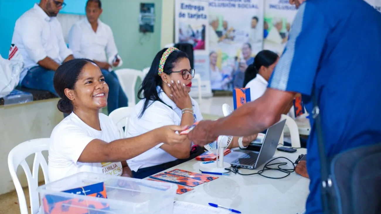 Operativo de cambio de tarjetas 