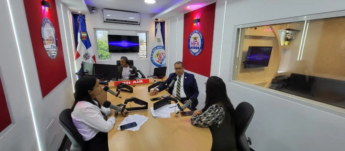 Especialista-de-Presidencia-dice-educacion-y-regulacion-sobre-el-uso-de-la-IA-son-claves-para-el-desarrollo-3-qocazue3sac6be0itj04pf1p7cttmgnojq6f4q11mw