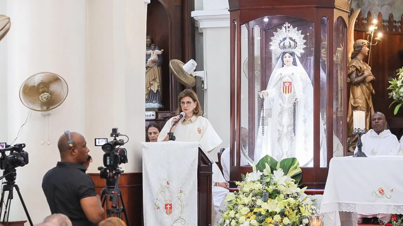 f6ff0de9-b50d-4d38-8b53-e5e6163c3105