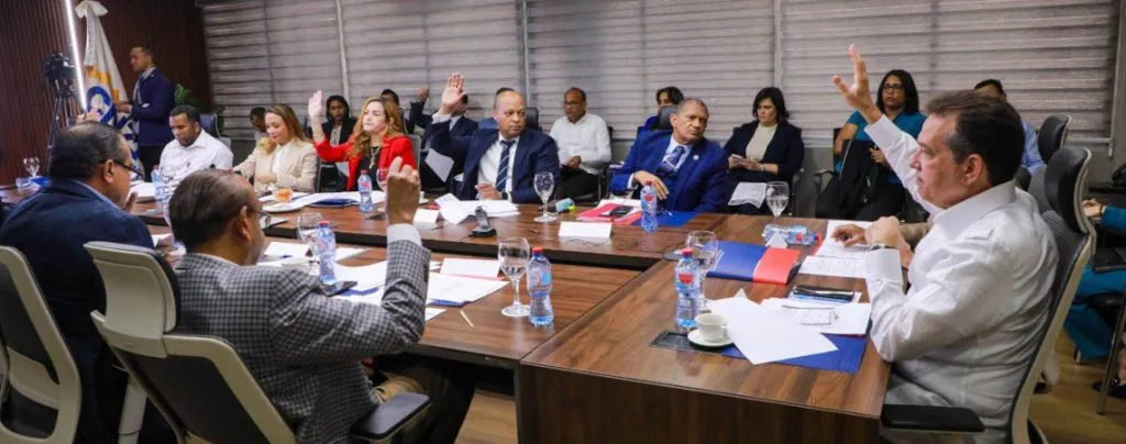 Consejo-Zonas-Francas-aprueba-en-su-primera-sesion-del-2024-01-rs-1024x404