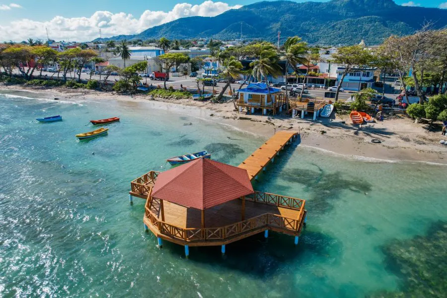 53496AA0-8C02-4D2B-A242-DE65DFEDADF0-900x600