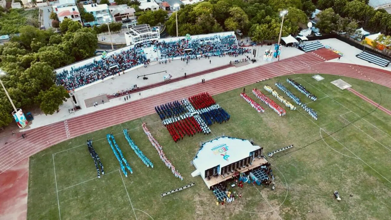 PIE 1 Vista aérea del acto inaugural X Juegos Escolares Deportivo Barahona 2023 (1)