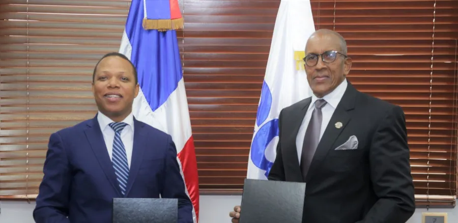 e2514efc12d4fe082fdc20ab2f336dc3_XL