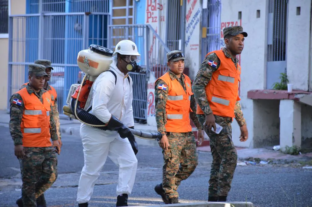 Continuan-este-domingo-operativos-contra-el-dengue-en-Los-Rios-y-Cristo-Rey-1
