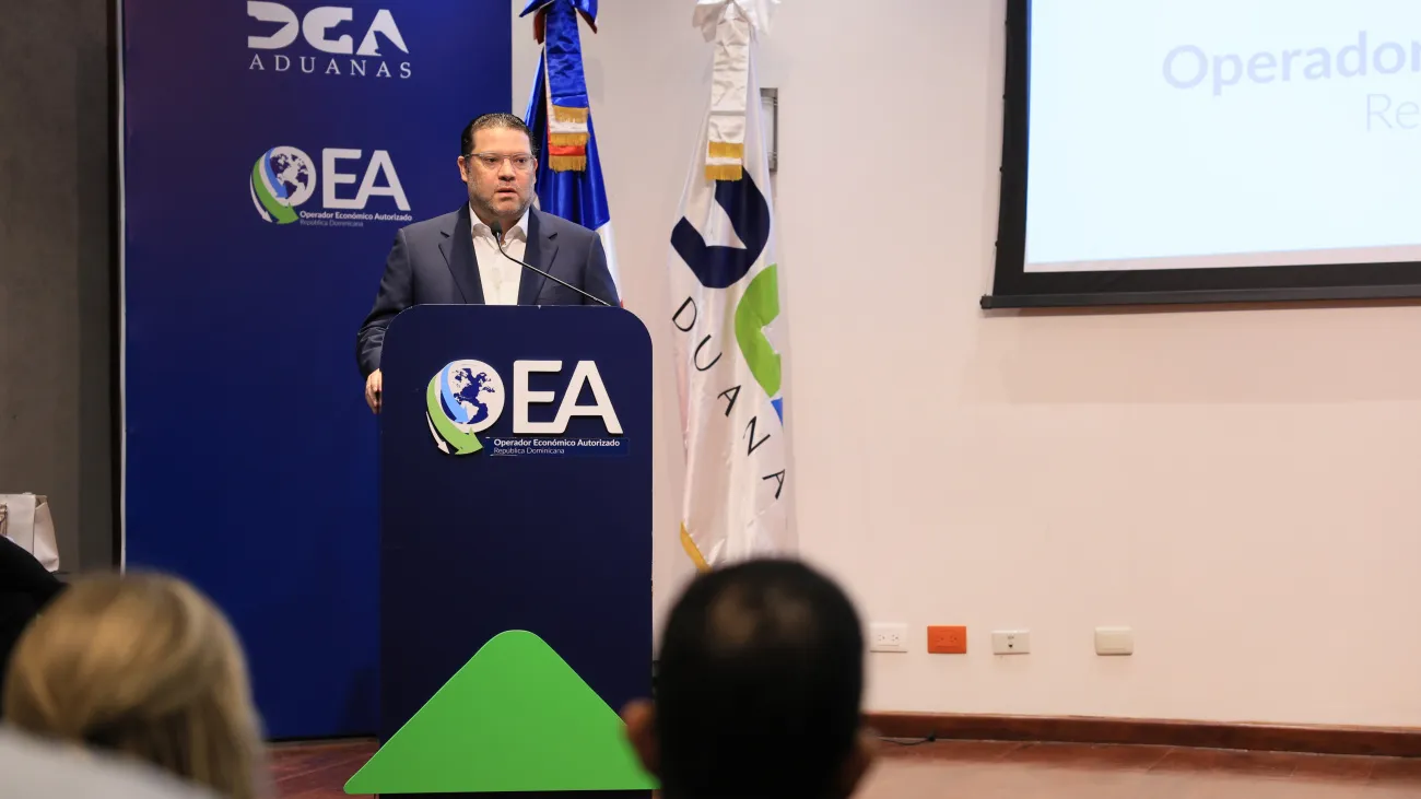 Foto 1 Eduardo Sanz Lovatón.